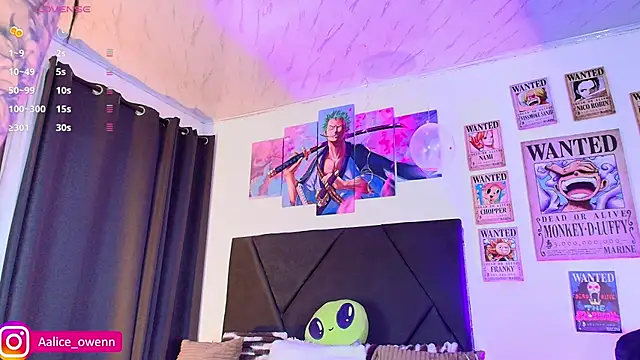 Snapshot of Aliceowenn chatting on February 17, 2026, 9:10 pm Aliceowenn online show from February 17, 2026, 9:10 pm