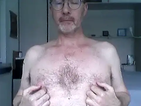 Lolodamour72 online show from May 14, 2026, 2:57 pm