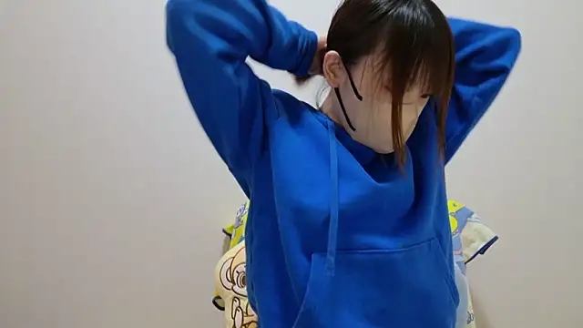 hi---chan- online show from December 27, 2024, 3:48 pm