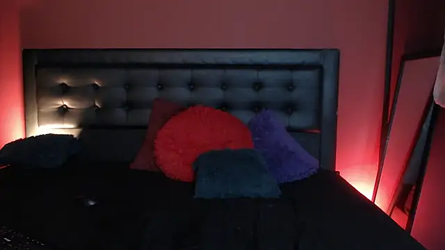  Tattoo Couple online show from February 27, 2025, 4:32 pm