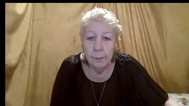 Snapshot of _Estelitta_5 chatting on March 1, 2026, 4:47 am Estelitta 5 online show from March 1, 2026, 4:47 am