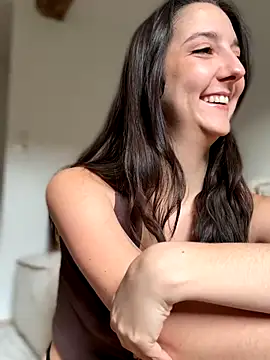  Juliette online show from December 3, 2025, 1:09 pm