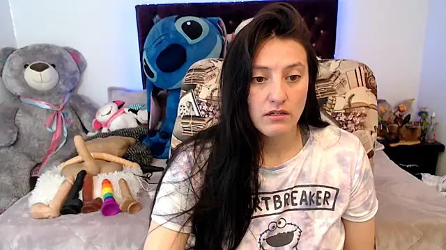 Lorenahot 06 online show from February 9, 2026, 6:45 pm