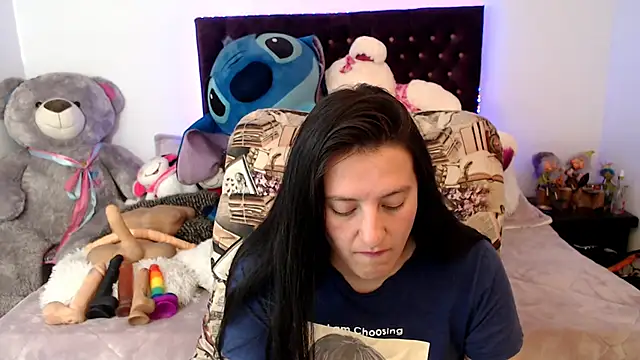 Lorenahot 06 online show from February 12, 2026, 7:09 pm