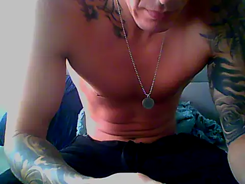 Snapshot of Skater29xx2 chatting on February 13, 2025, 3:14 pm Skater29xx2 online show from February 13, 2025, 3:14 pm