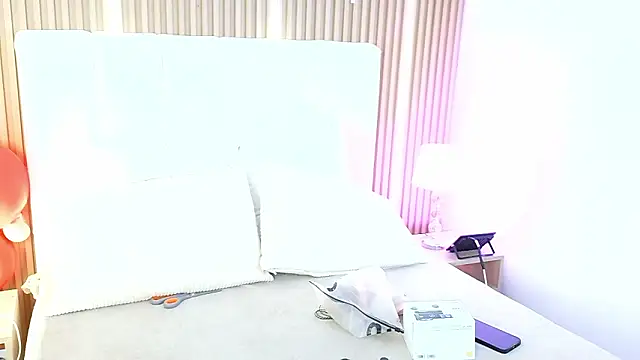 Tomy Rox online show from February 17, 2026, 8:37 pm