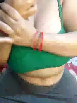 Snapshot of Adiba_2 chatting on February 20, 2025, 8:36 pm Adiba 2 online show from February 20, 2025, 8:36 pm