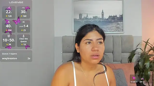 Snapshot of hottie_mine_ chatting on January 28, 2025, 7:10 pm hottie mine online show from January 28, 2025, 7:10 pm
