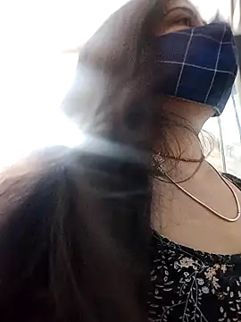 Husnpari20 online show from December 1, 2024, 5:35 pm