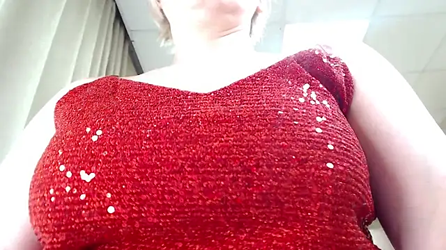 Snapshot of BlondeBrilliant7 chatting on January 18, 2025, 12:26 pm BlondeBrilliant7 online show from January 18, 2025, 12:26 pm