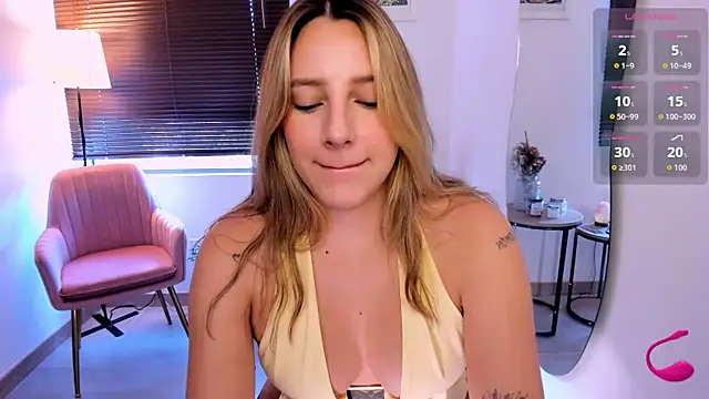 ameliegraham online show from December 13, 2025, 7:53 pm