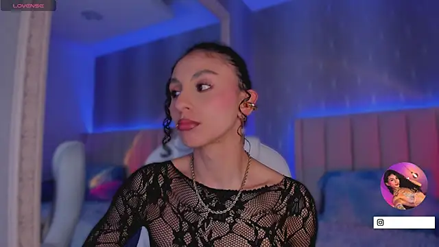 MiissCharlotte online show from October 15, 2025, 5:18 am