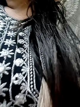 Snapshot of Anamika_24 chatting on February 3, 2025, 12:36 pm Anamika 24 online show from February 3, 2025, 12:36 pm