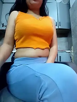 Snapshot of Anamika_24 chatting on January 9, 2026, 2:36 am Anamika 24 online show from January 9, 2026, 2:36 am