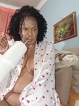 TALLNSEXY48 online show from May 26, 2026, 4:08 am