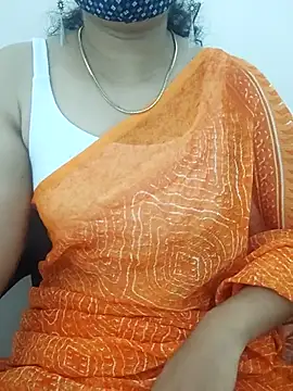 Angleannie online show from November 2, 2025, 2:19 pm