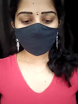 Angleannie online show from November 7, 2025, 5:46 pm