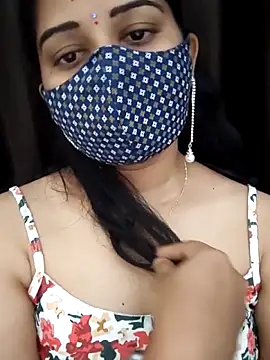 Angleannie online show from November 12, 2025, 10:30 pm