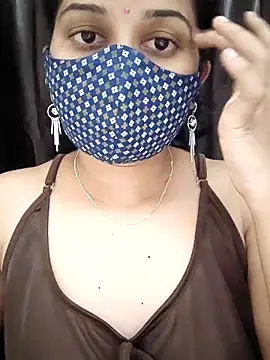 Angleannie online show from November 19, 2025, 3:12 pm