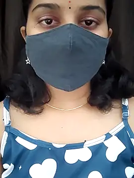 Snapshot of Angleannie chatting on February 2, 2026, 5:55 pm Angleannie online show from February 2, 2026, 5:55 pm