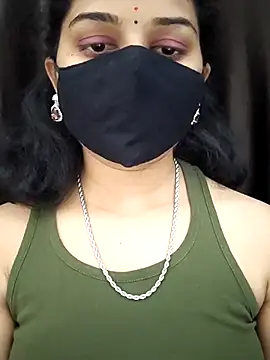 Snapshot of Angleannie chatting on February 24, 2026, 7:23 pm Angleannie online show from February 24, 2026, 7:23 pm