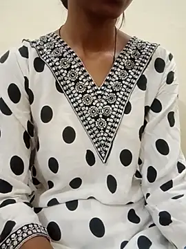 Kumkum 36 online show from November 4, 2025, 4:11 am