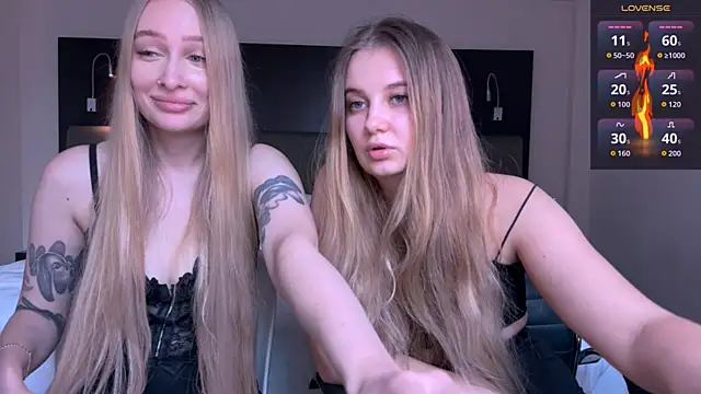 Snapshot of Femdom_Lola chatting on February 11, 2026, 7:24 am Femdom Lola online show from February 11, 2026, 7:24 am