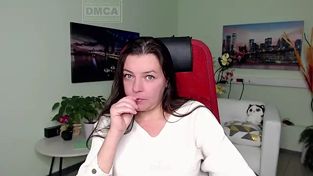 Lily flower7 online show from November 14, 2025, 4:55 am