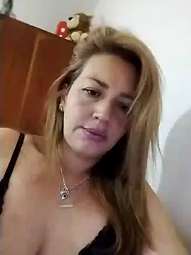 edithhermosa online show from January 26, 2025, 6:06 pm