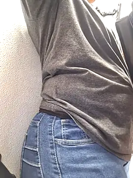 Snapshot of samone9 chatting on March 7, 2025, 12:15 am samone9 online show from March 7, 2025, 12:15 am