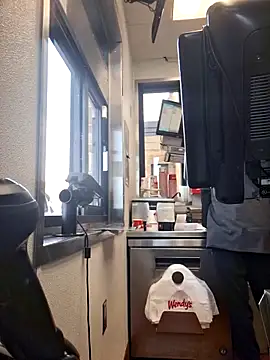 Snapshot of samone9 chatting on March 12, 2025, 7:28 pm samone9 online show from March 12, 2025, 7:28 pm