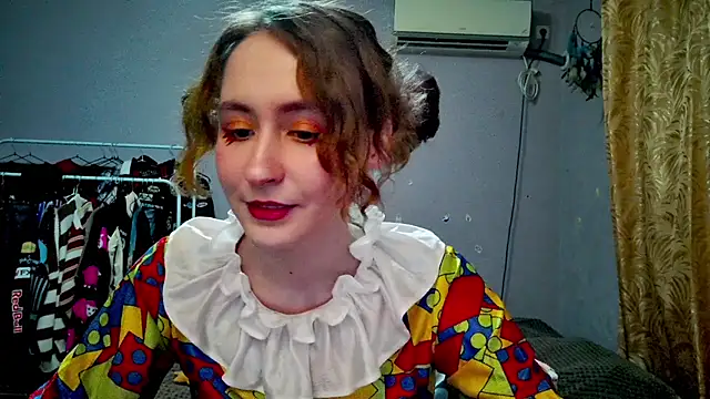 JoannaTompson online show from March 22, 2025, 1:54 am