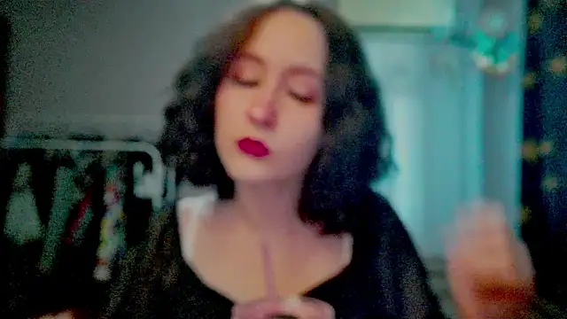 Snapshot of JoannaTompson chatting on June 11, 2026, 2:53 am JoannaTompson online show from June 11, 2026, 2:53 am