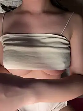 Thao-Cherry online show from October 18, 2025, 11:16 pm