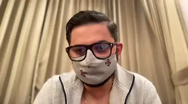 slavekinky001 online show from December 27, 2024, 7:03 pm