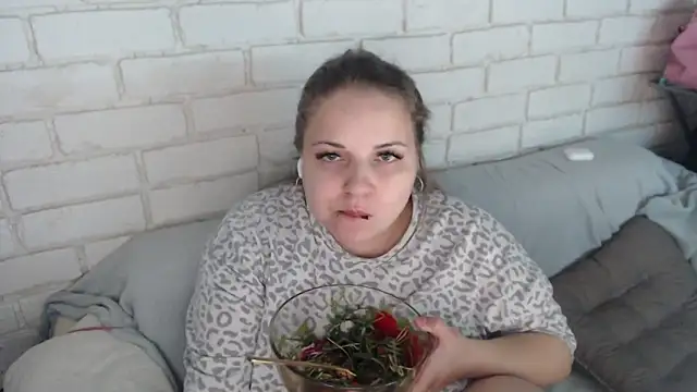 Snapshot of Crazyy_girl_ chatting on February 24, 2026, 2:04 pm Crazyy girl online show from February 24, 2026, 2:04 pm