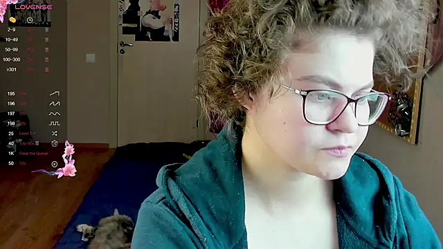 Snapshot of Sashy_Way chatting on December 4, 2024, 9:46 pm Sashy Way online show from December 4, 2024, 9:46 pm