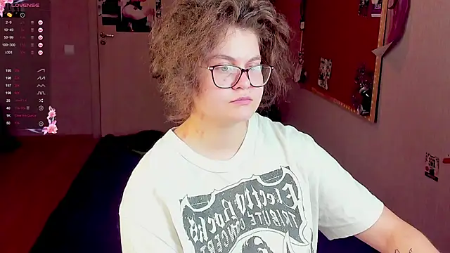 Snapshot of Sashy_Way chatting on January 11, 2025, 11:12 am Sashy Way online show from January 11, 2025, 11:12 am