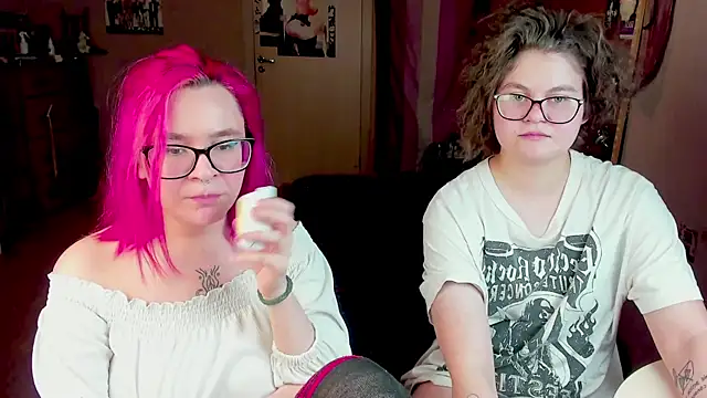 Snapshot of Sashy_Way chatting on January 24, 2025, 1:14 pm Sashy Way online show from January 24, 2025, 1:14 pm