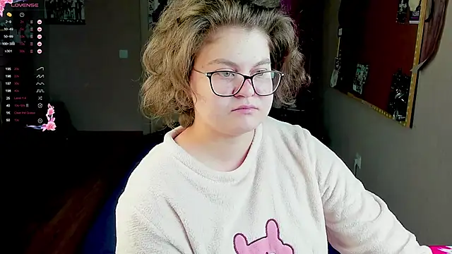 Snapshot of Sashy_Way chatting on March 9, 2025, 7:05 pm Sashy Way online show from March 9, 2025, 7:05 pm