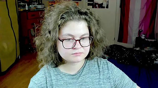 Snapshot of Sashy_Way chatting on October 10, 2025, 8:19 pm Sashy Way online show from October 10, 2025, 8:19 pm