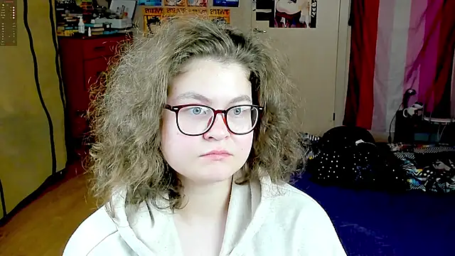 Snapshot of Sashy_Way chatting on October 23, 2025, 9:24 pm Sashy Way online show from October 23, 2025, 9:24 pm