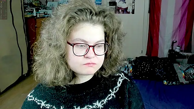 Snapshot of Sashy_Way chatting on October 24, 2025, 10:55 am Sashy Way online show from October 24, 2025, 10:55 am