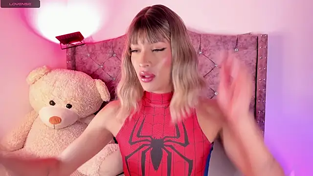 Snapshot of Marck_rousse1 chatting on April 12, 2026, 1:32 am Marck rousse1 online show from April 12, 2026, 1:32 am