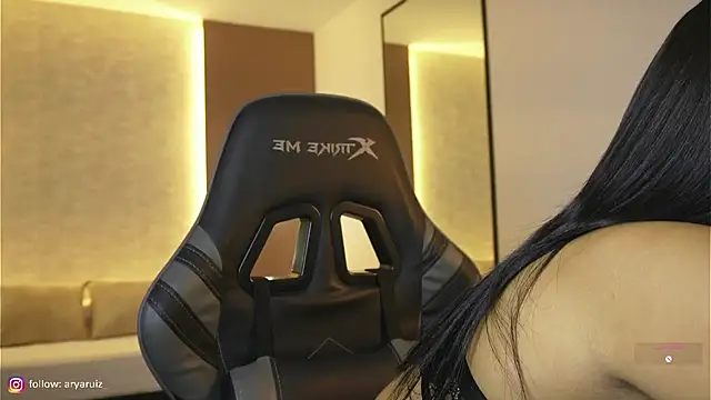 Snapshot of arya_ruizz chatting on October 10, 2025, 12:48 pm arya ruizz online show from October 10, 2025, 12:48 pm