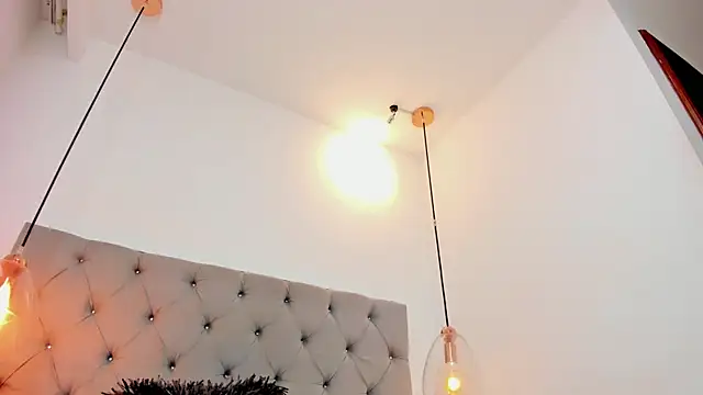 AnnPrices online show from February 5, 2025, 1:54 pm