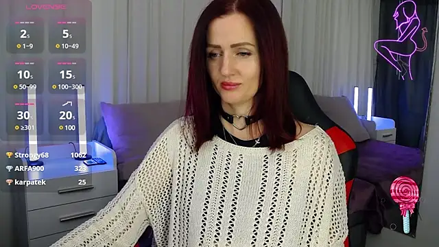 Snapshot of ElisaJane chatting on December 16, 2024, 12:48 am ElisaJane online show from December 16, 2024, 12:48 am