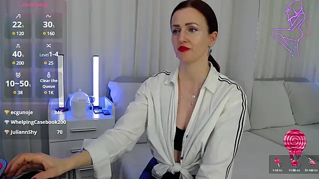 Snapshot of ElisaJane chatting on January 12, 2025, 3:39 am ElisaJane online show from January 12, 2025, 3:39 am