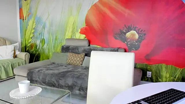 Snapshot of BlowMyXXL chatting on February 19, 2026, 6:15 pm BlowMyXXL online show from February 19, 2026, 6:15 pm