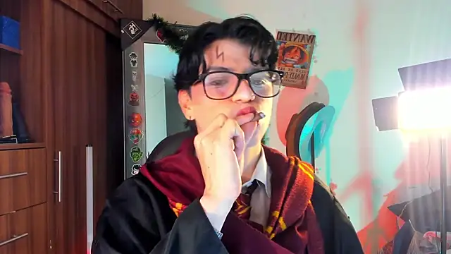 Snapshot of marckalexis chatting on January 18, 2026, 10:35 pm marckalexis online show from January 18, 2026, 10:35 pm